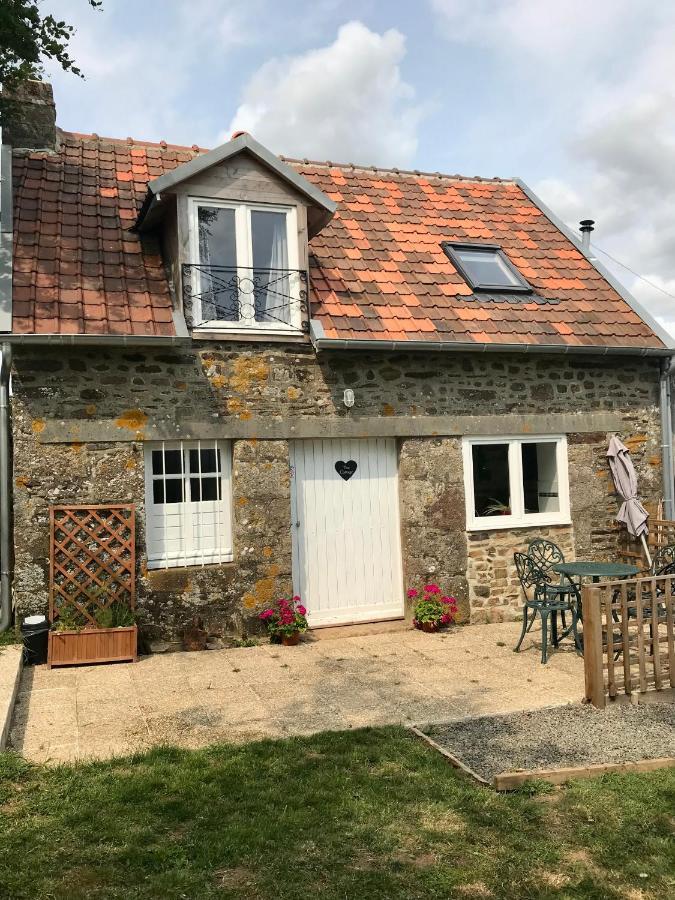 Ferme de Noyes Cottage Sourdeval Extérieur photo