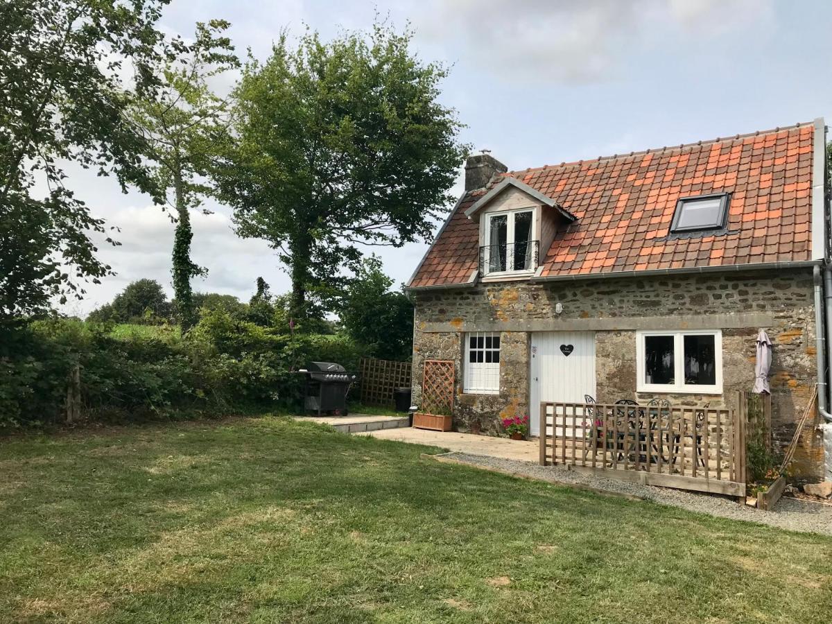 Ferme de Noyes Cottage Sourdeval Extérieur photo